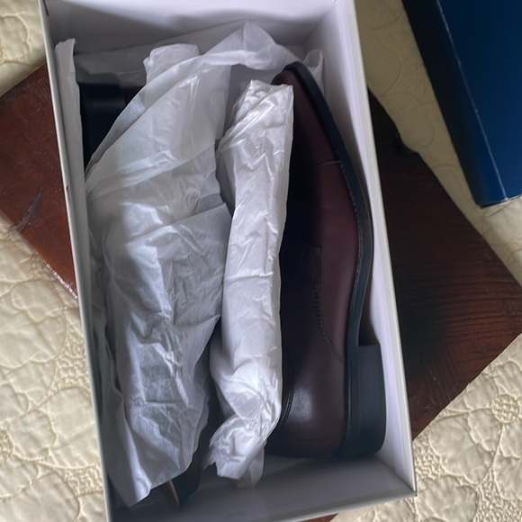 J. Murphy Men’s Burgundy LeatherDress Shoes Size 9 - Picture 7 of 8